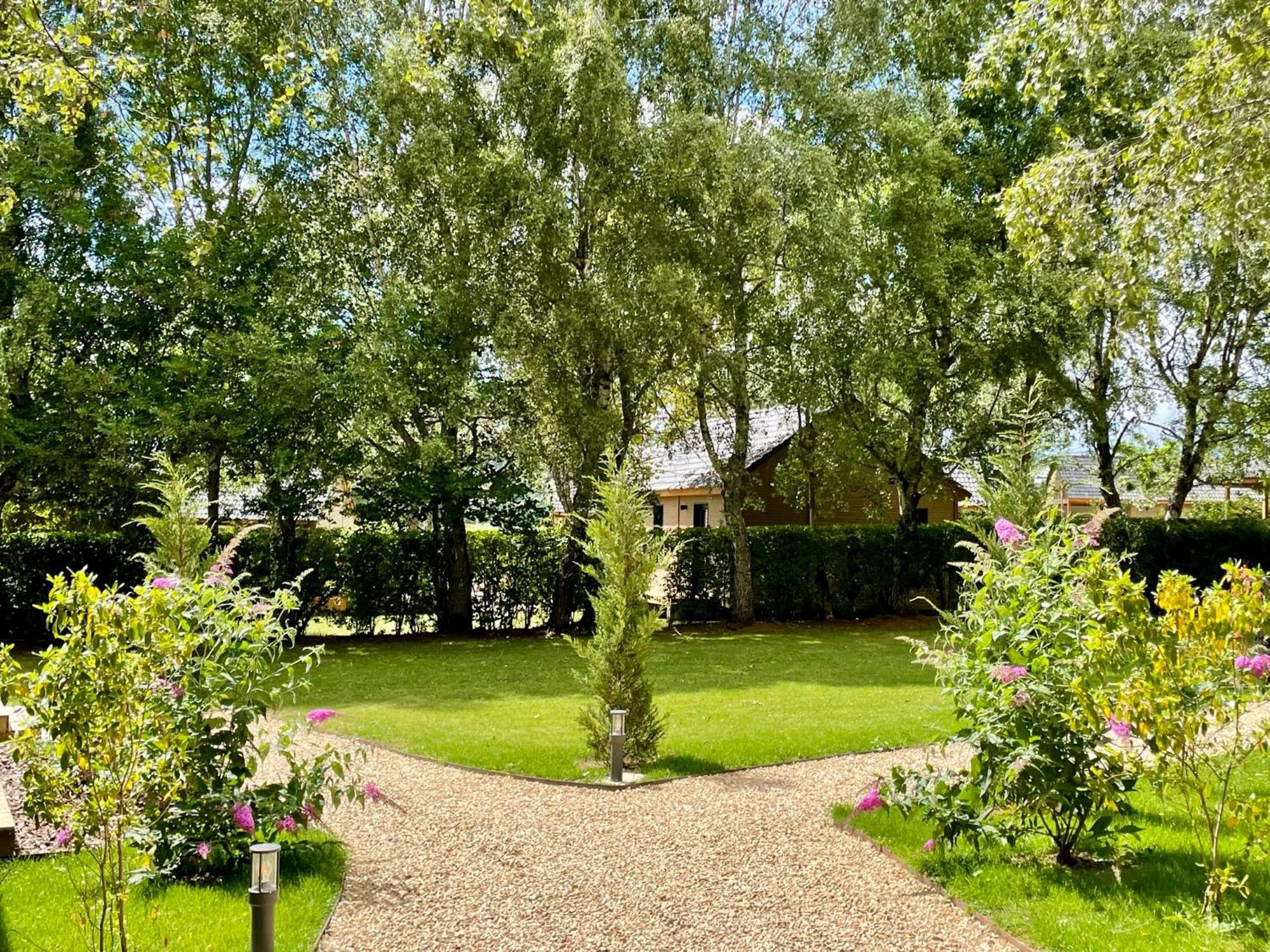 Domaine Les 2 Mondes Hotel Aydat Kültér fotó